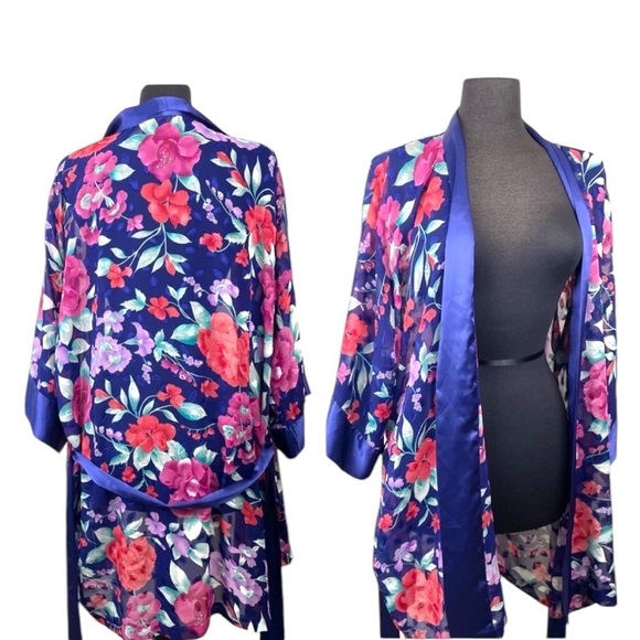 Victoria's Secret Other - Victoria’s Secret Floral Gold Label Vintage Robe One Size Lightweight Cover-Up